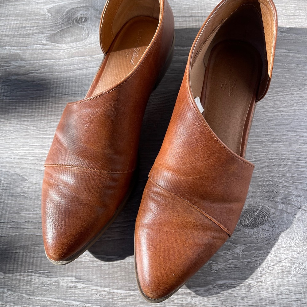 Universal thread size 8 bootie/flat